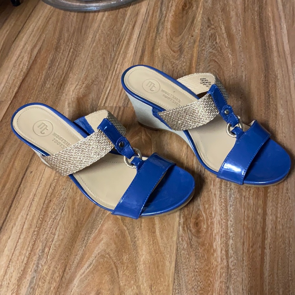 Mootsies Tootsies Mosadira Size 8.5.Preowned.3” wedge heel.
